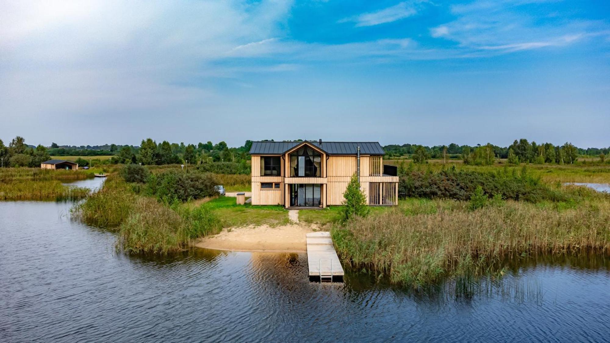 Villa Lielpiles à Radzinciems Extérieur photo
